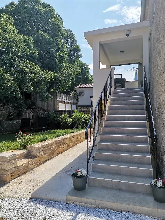 Casa Zonti Apartment Kanfanar